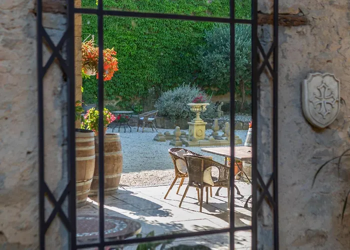 Domaine De Palats