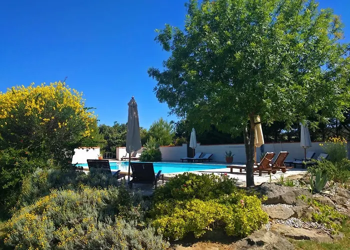 Domaine De Palats Hétvégi ház *